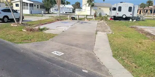 19681 Summerlin RD