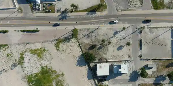 Image 4: View of property location