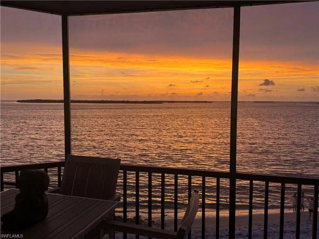Image 1: Lanai View at sunset