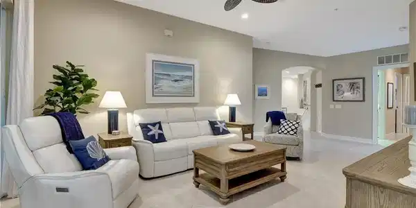 720 Tarpon Cove DR