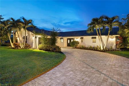 765 High Pines