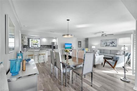 4263 Island CIR