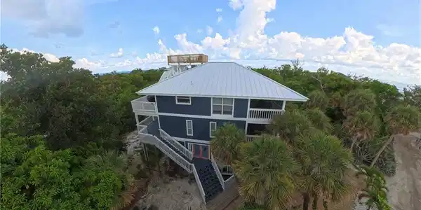 120 Swallow DR