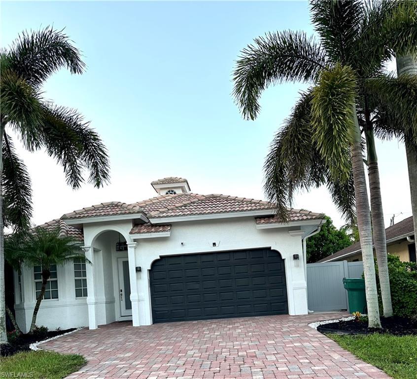 708 108th AVE N, NAPLES, FL lhrmls02279169
