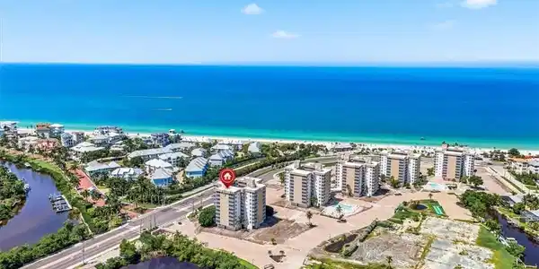 5500 Bonita Beach RD