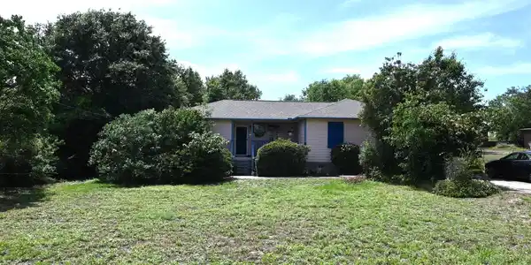 2573 Avenida De Sol
