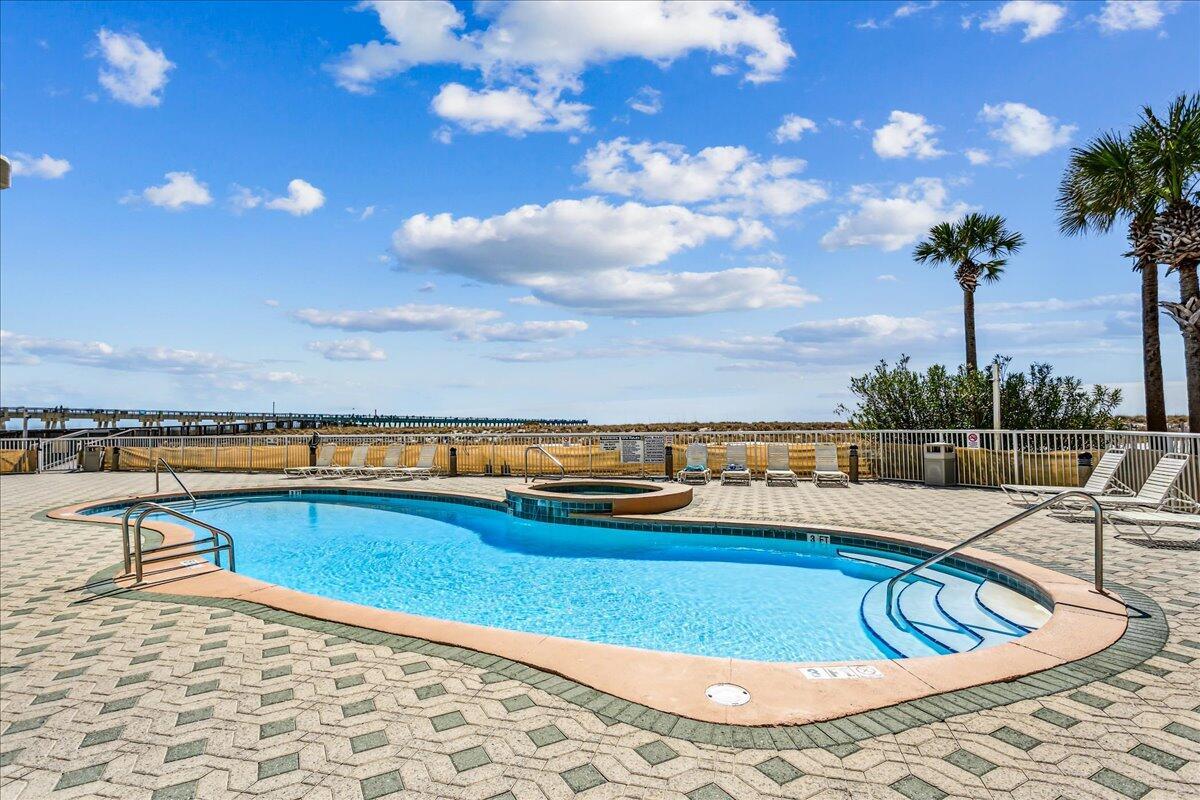 Image 4: 44-8573 Gulf Blvd 1504-58