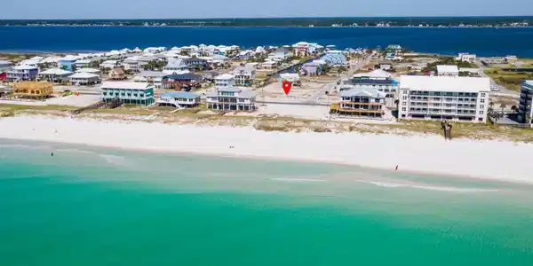 Image 4: 8212 Gulf Blvd Navarre FL 32566 USA-003-