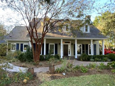 38 Hampton Circle