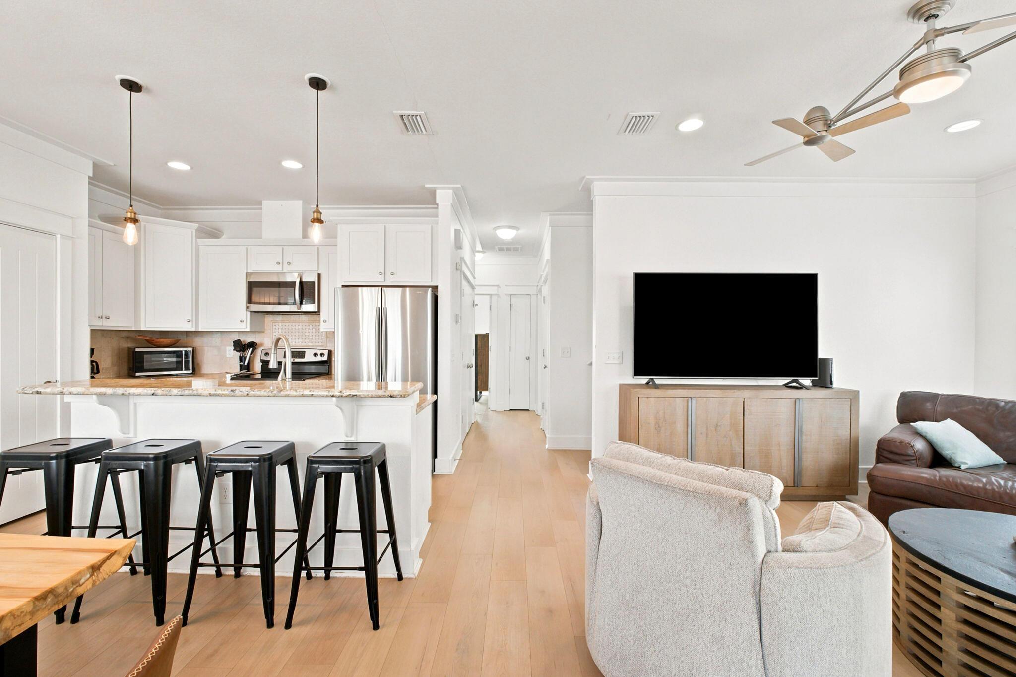 Image 4: 12-web-or-mls-7369-grand-navarre-blvd