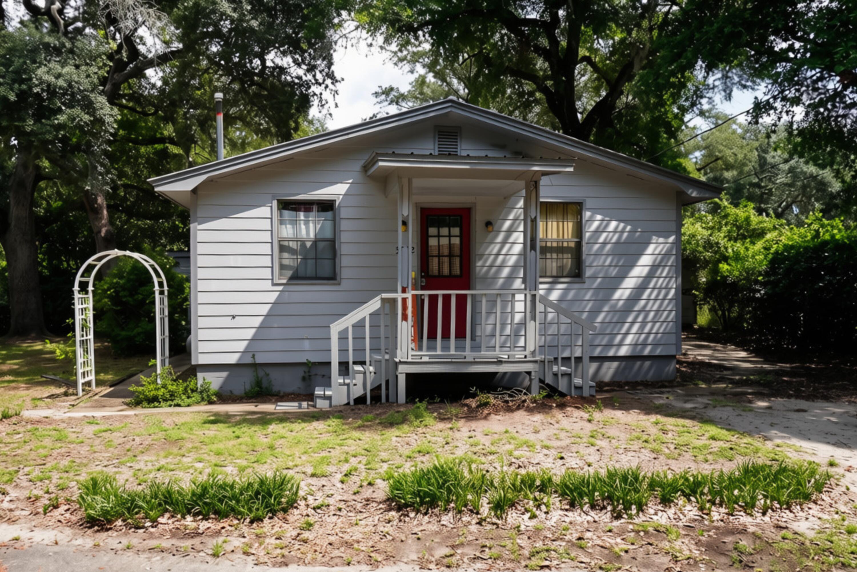 Image 2: house front 1