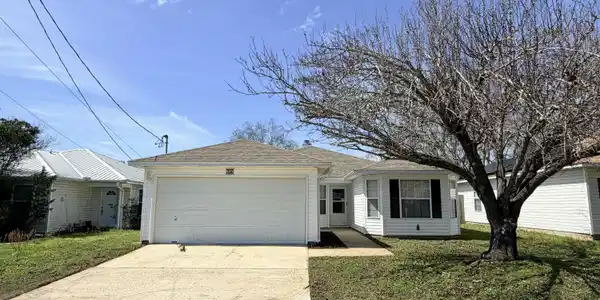 34 Stowe Road