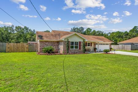 1865 Bay Oaks Circle