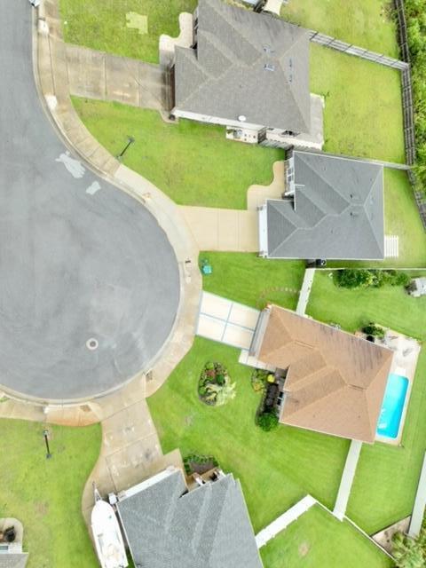 Image 2: Property Overview