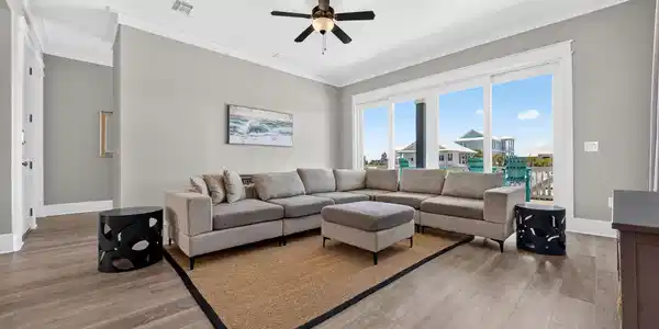 Image 4: 7402GrandNavarreBlvd-13