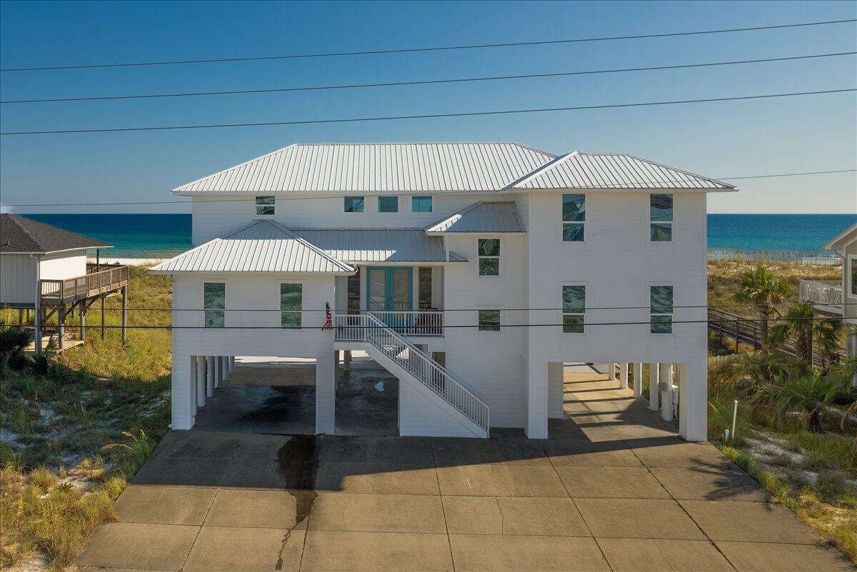 Image 2: 01-20250927 7485 Gulf Blvd drn 010