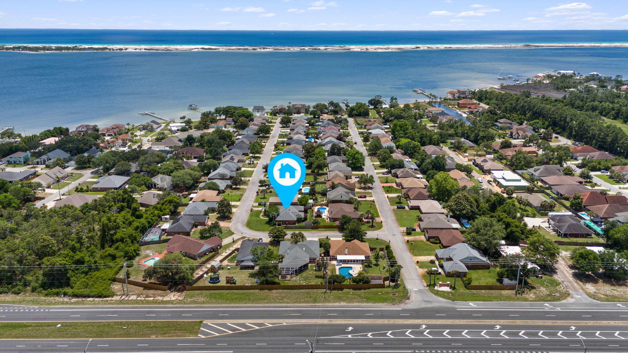 Image 3: 44-web-or-mls-FinalDrone-10