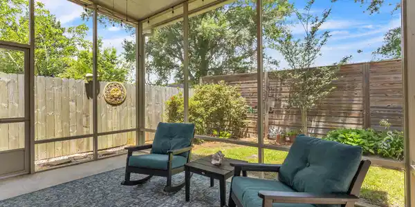 4126 Oak Pointe Drive
