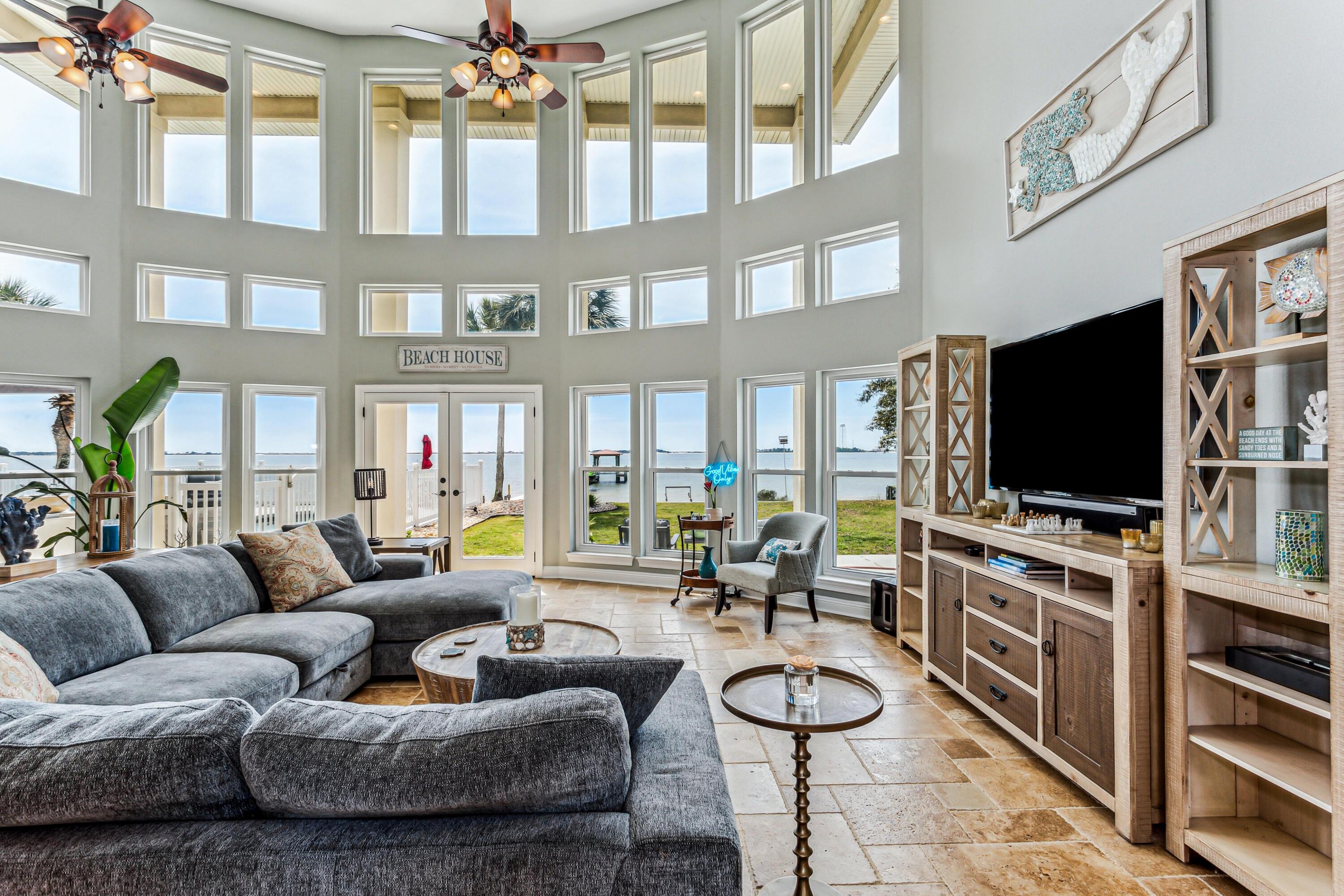 Image 4: 709 Forest Shores Dr Reshoot-7