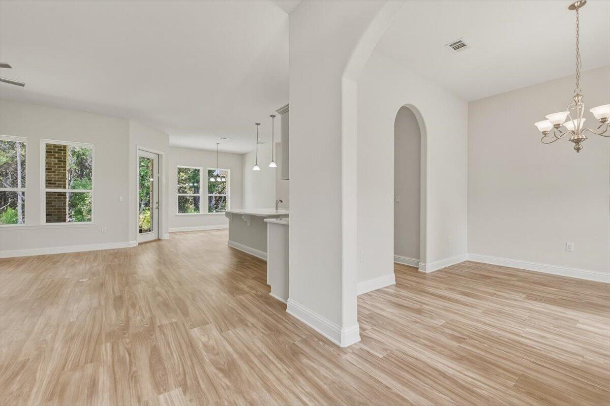 Image 4: 05-20260716 2405 Cove Rd 026