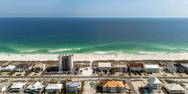 Image 3: GulfBlvd-6