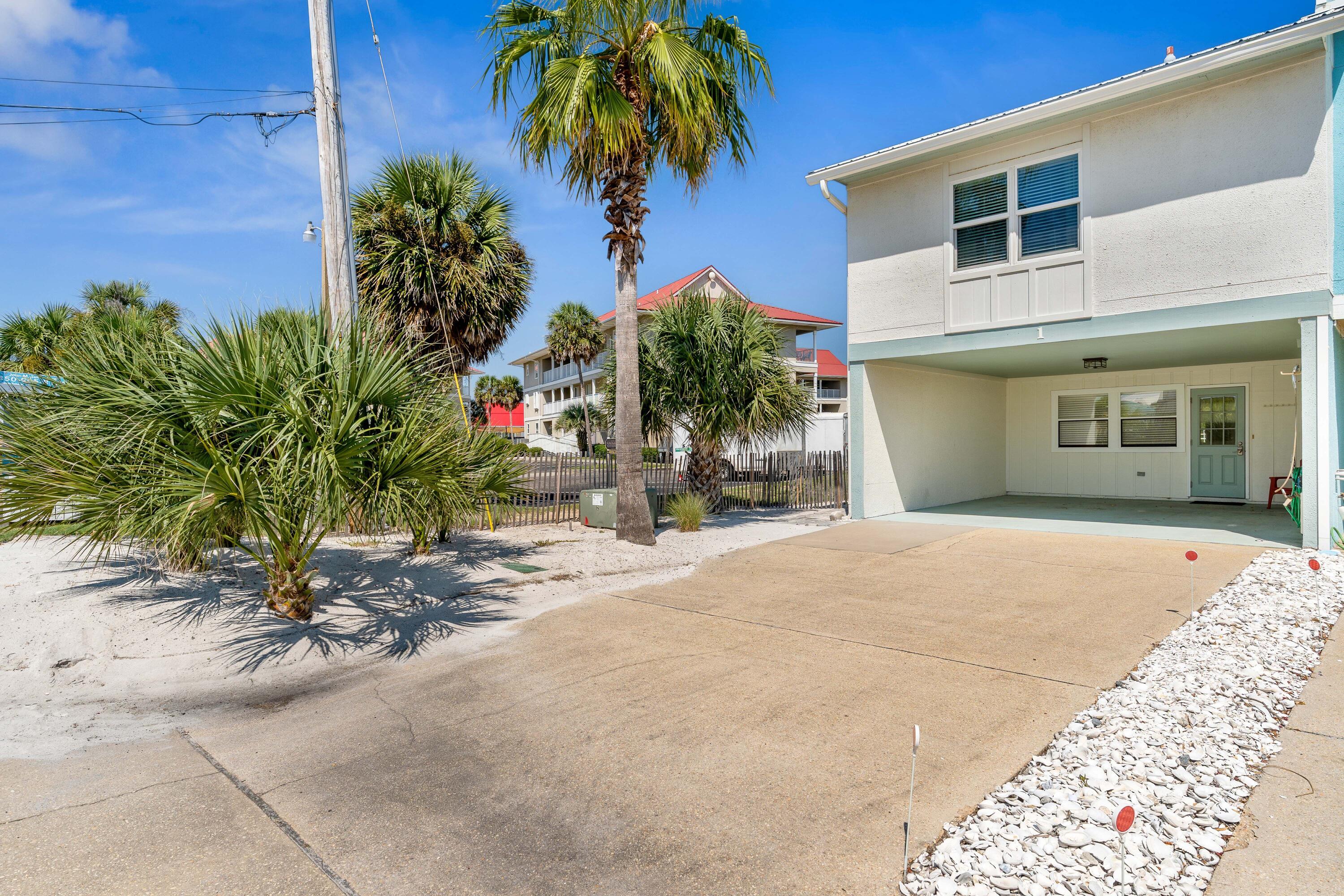 Image 1: 02-7480 White Sands Blvd-1