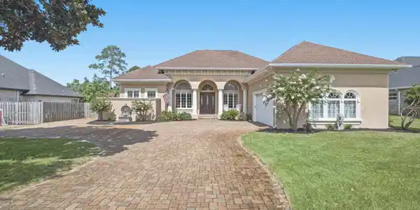 1451 W Shores