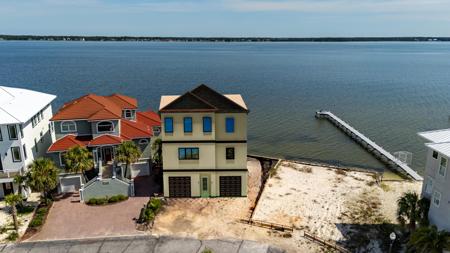 1484 BERMUDA Drive