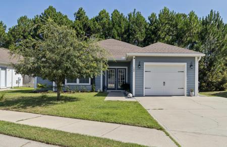100 Topsail