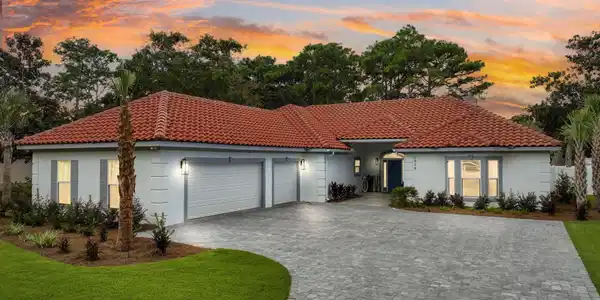 1438 E Baytowne Circle