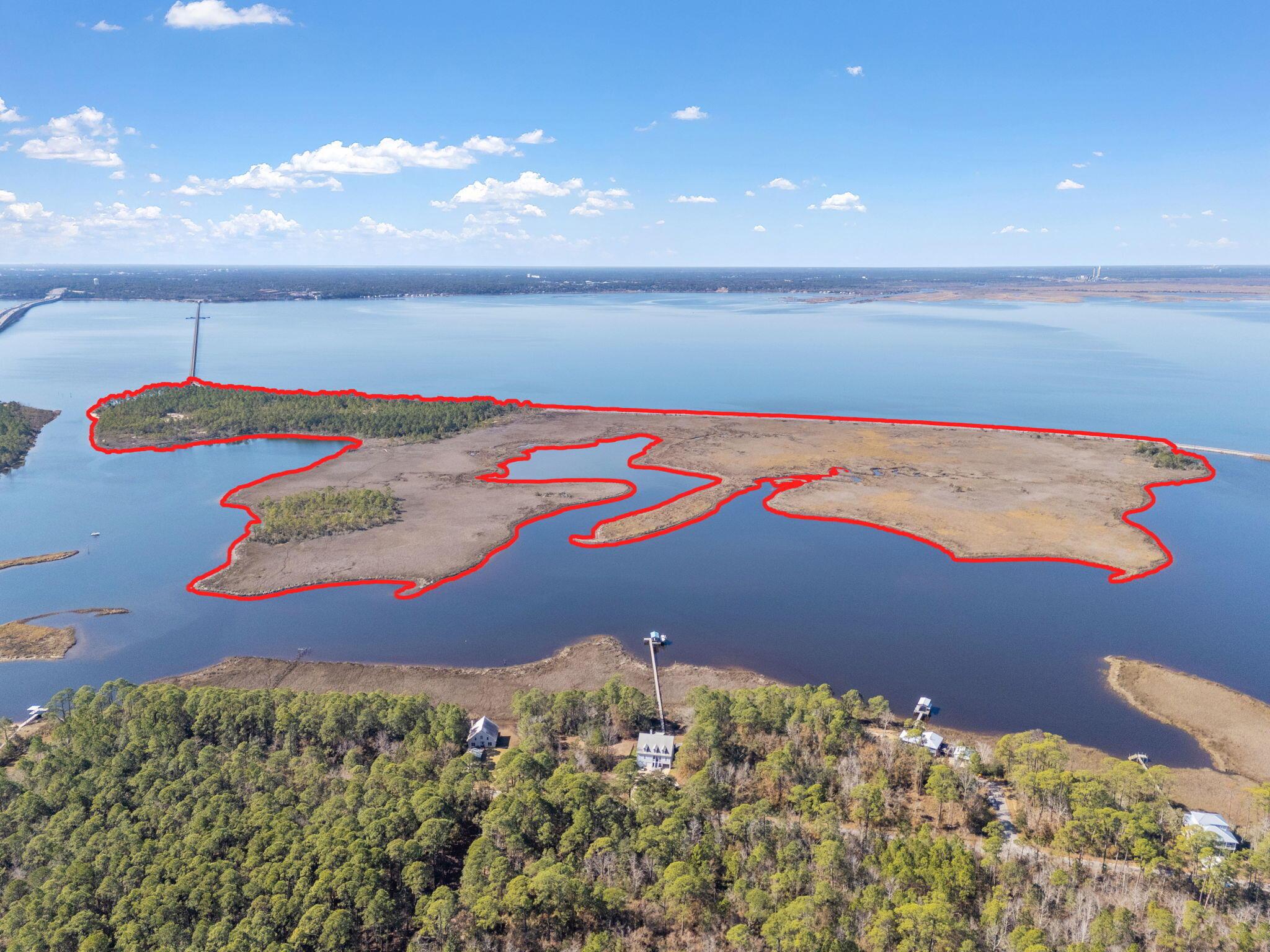 Image 2: 1-web-or-mls-delmonte-island