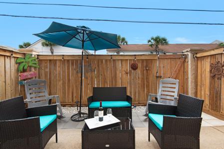 8443 Gulf Boulevard