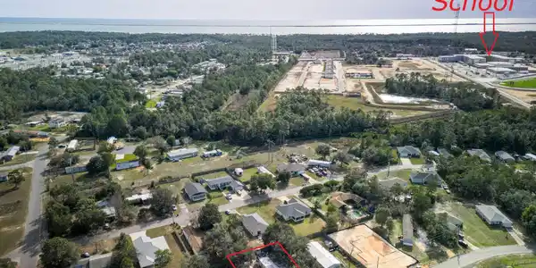 5805 Government Drive