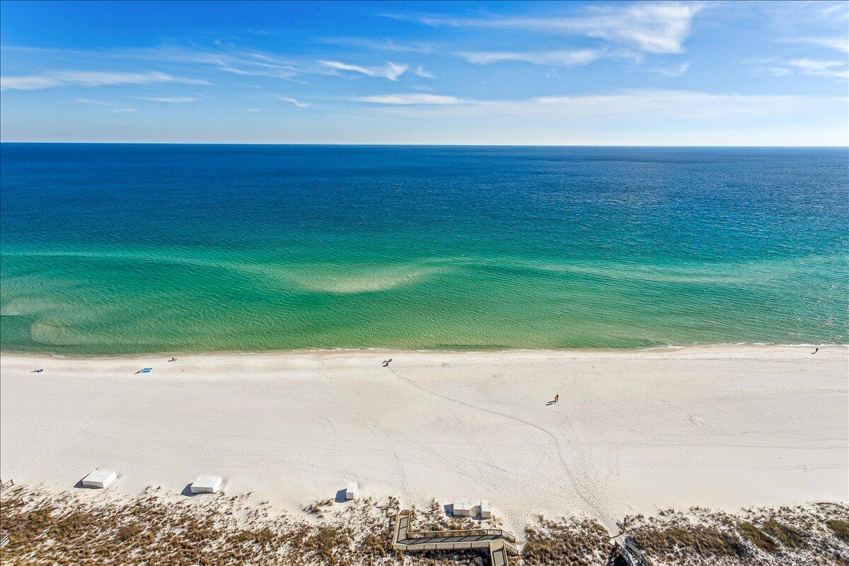 Image 3: 43-8477 Gulf Blvd APT 1802-35