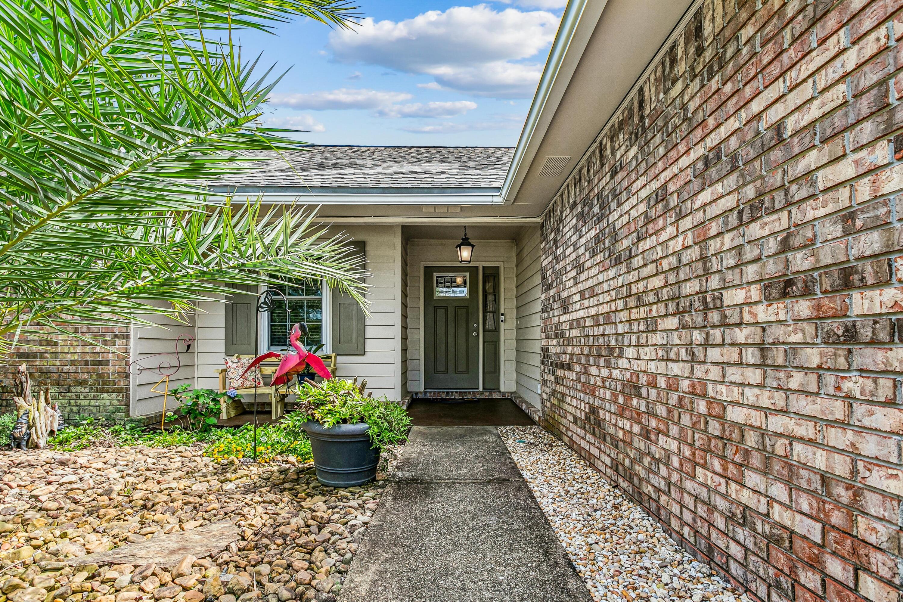 Image 3: 9409 Victoria Ln-3