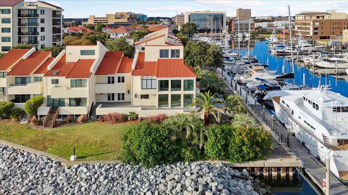 Image 4: 06-1 Port Royal Way Aerials-6