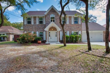 66 Shalimar Drive