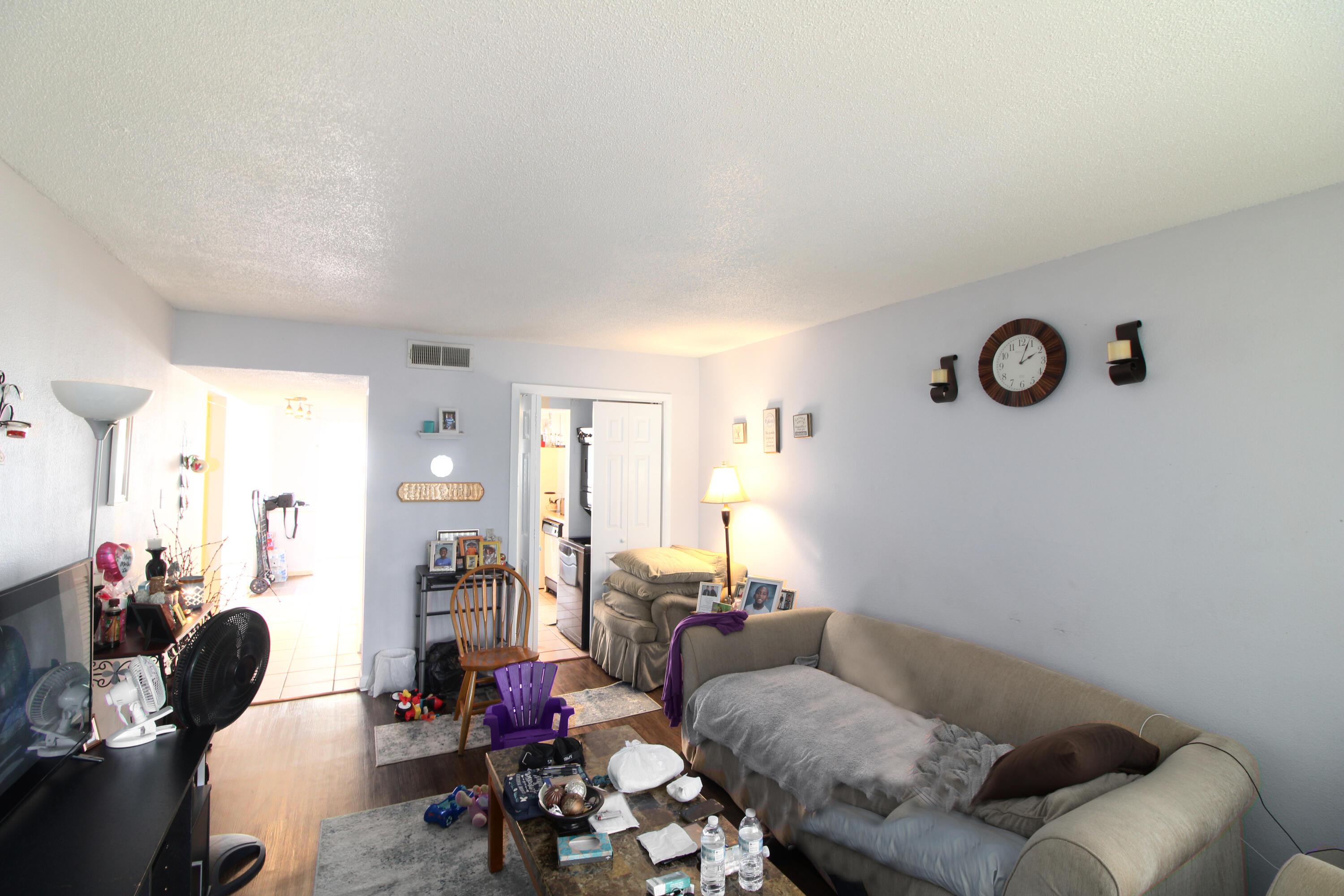 Image 4: IMG_7669