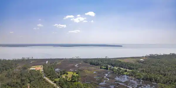 Image 2: Aegean Dr.-01