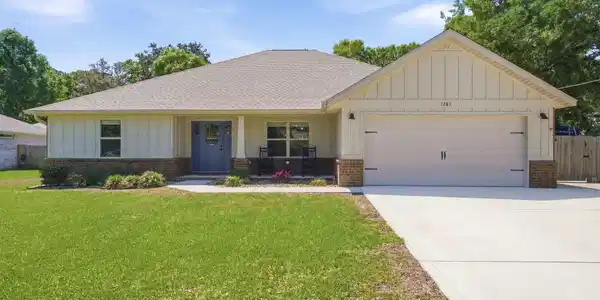 7285 Mossy Oaks Drive