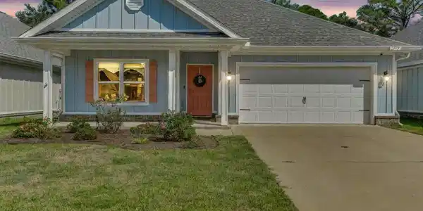 3179 Heritage Oaks Circle
