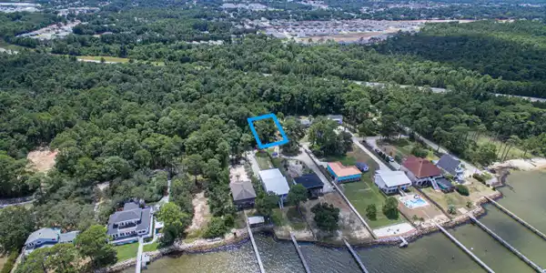 3623 Ebb Tide Lane