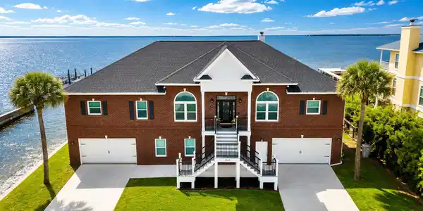 3112 Coquina Way