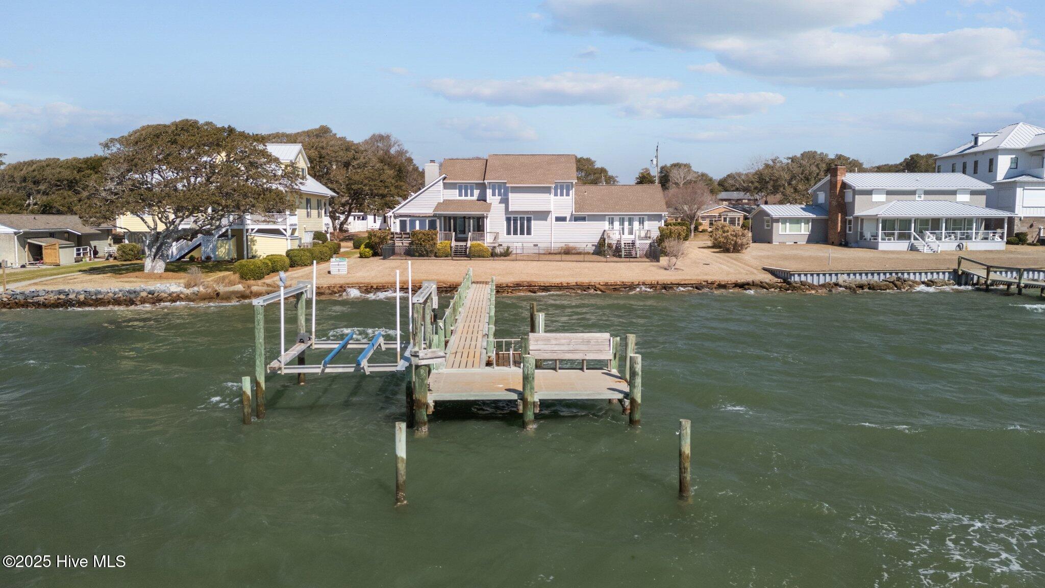 Image 2: Waterfront dock with lift