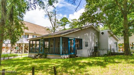 44 Pecan Lane