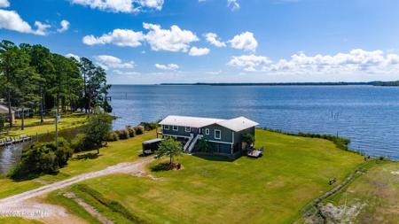 200 Lake Vue Drive