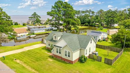 120 Woodhouse Drive