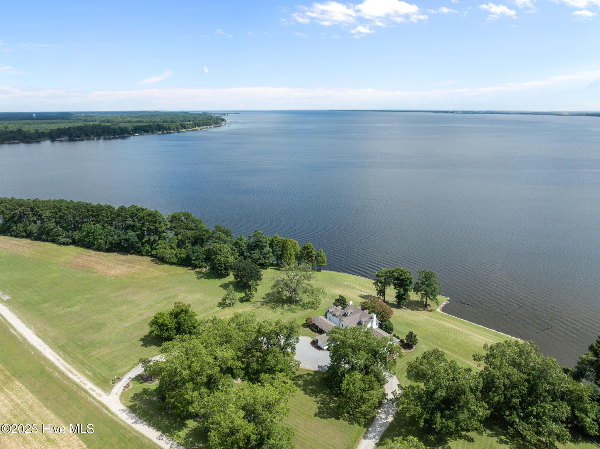 Image 4: 62-web-or-mls-DJI_0751