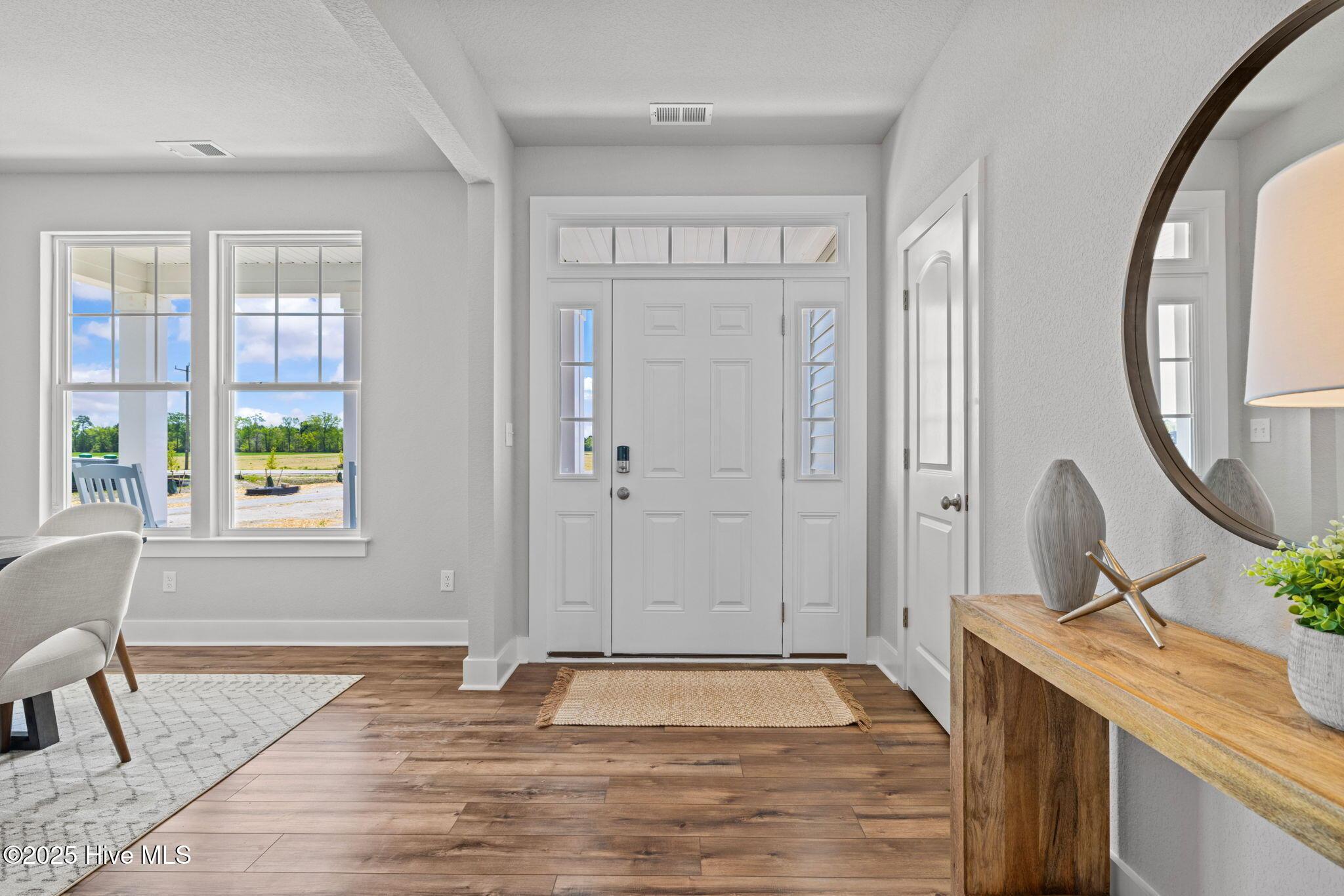 Image 2: 2-web-or-mls-Sandersonrd002