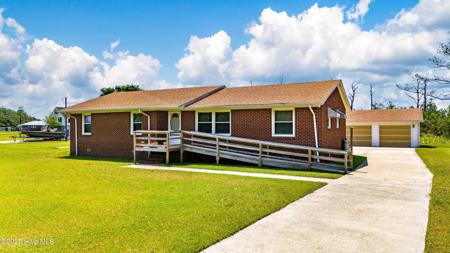 648 Shell Hill Road